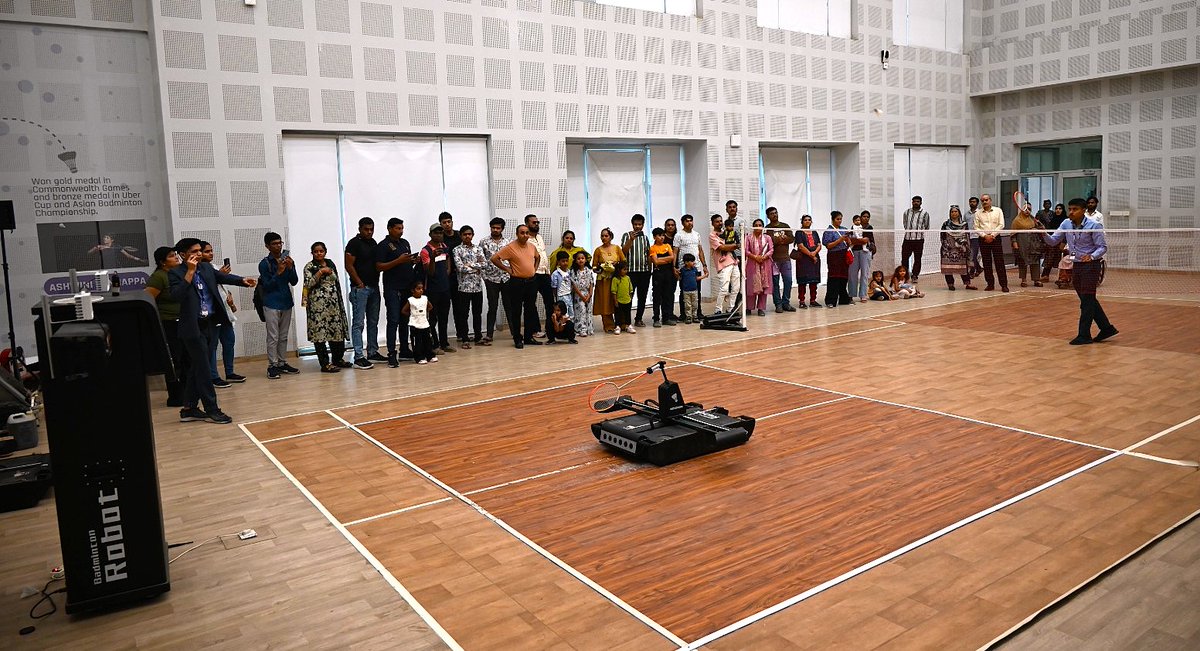 GujScienceCity's tweet image. ગુજરાત સાયન્સ સિટીમાં વિજ્ઞાન માત્ર જોવા જેવી વસ્તુ નથી — તે અનુભવવાની એક જીવંત દુનિયા છે!
પરિવાર સાથે શીખવાનું, શોધવાનું અને નવી ટેકનોલોજી સાથે જોડાવાનું શ્રેષ્ઠ સ્થળ #GujaratScienceCity #ScienceForAll #LearnWithFun #ExploreScience #FamilyLearning #EducationalTour