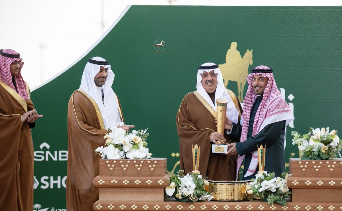 يُونس بنّ علي آل نمر🐎. tweet media