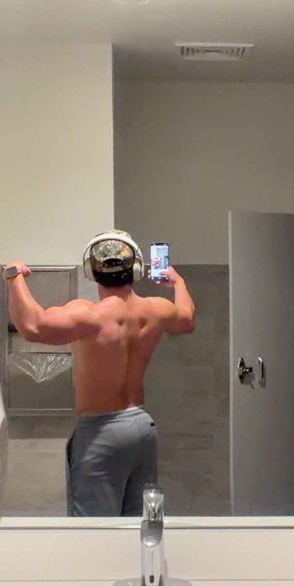 Jonny Rivera tweet media