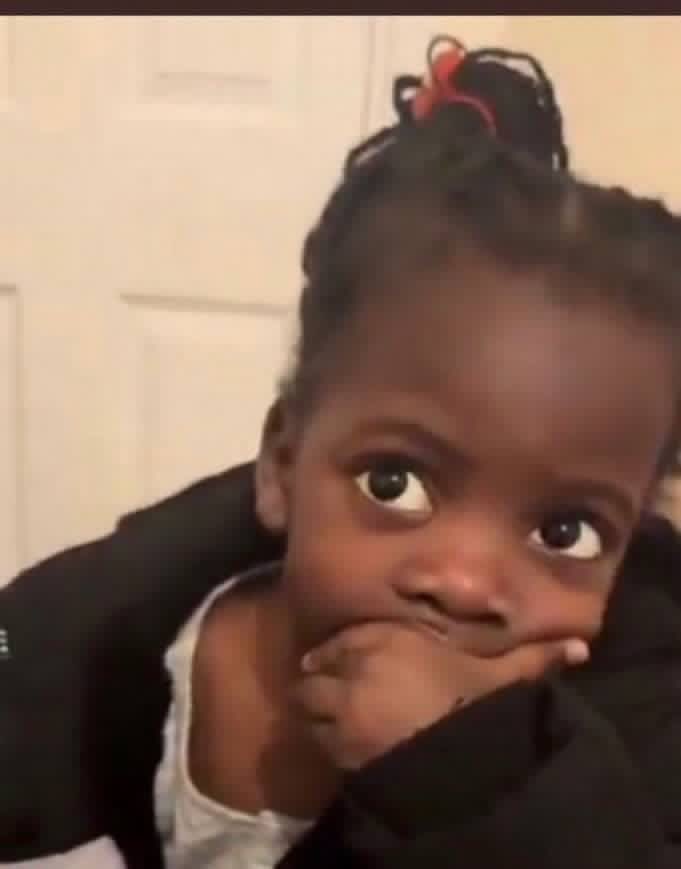 Normal people: "Especially two people in my contact list"
Nigerian people: "Especially one two people in my contact list"