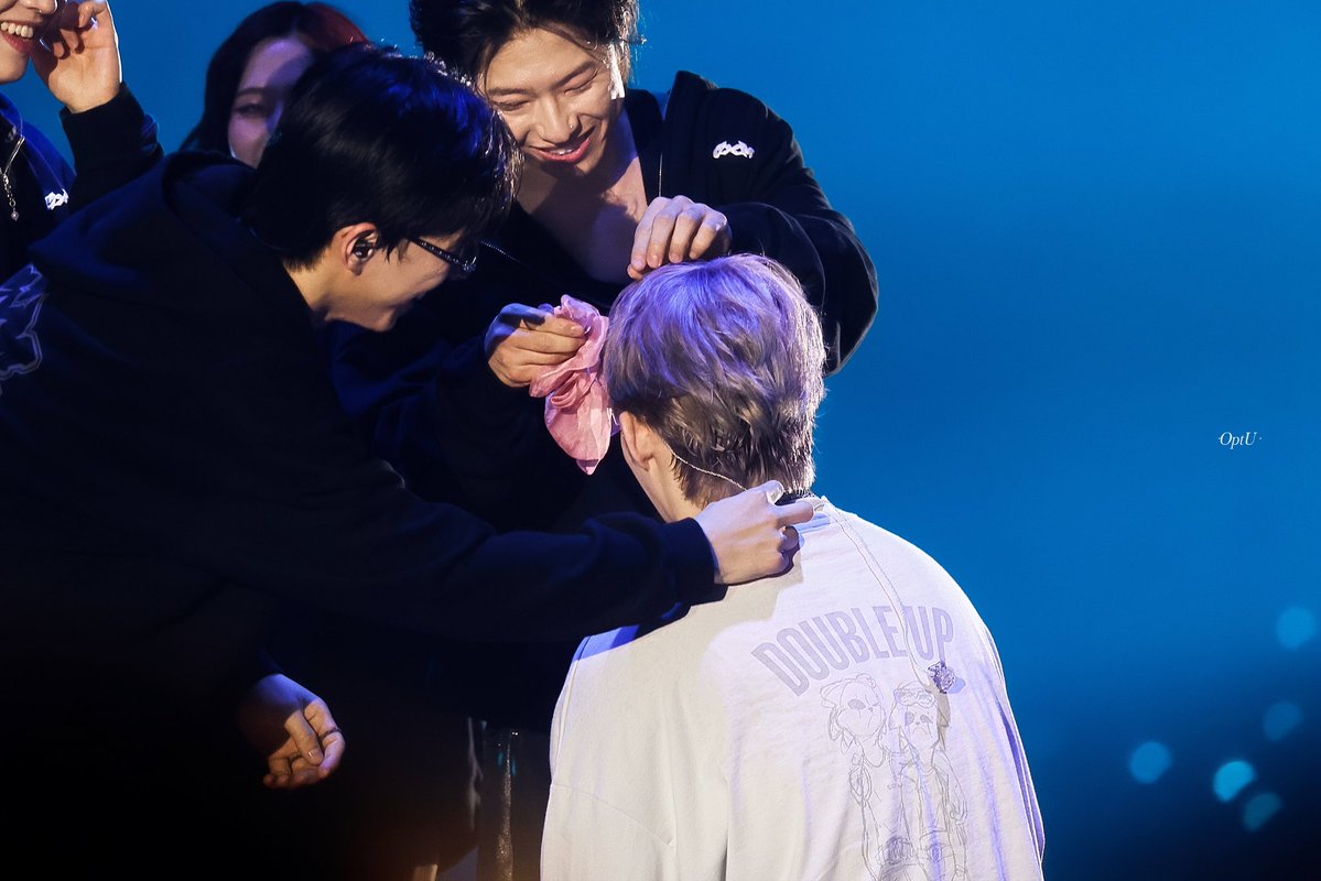 sounds_of_cheol's tweet image. kkuma coups with a pink bow 🥹🎀