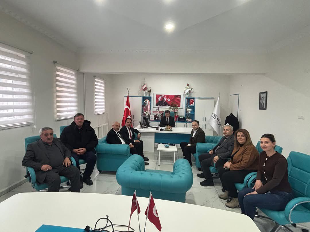 📍 ARDAHAN

▪️ İl Tarım ve Orman Müdürü Harun Akıllı

▪️ İl Basın ve Halkla İlişkiler Müdürü Tülin Gökdemir

▪️ İl Sivil Toplumla İlişkiler Müdürü Süleyman Çelenk’i

Merkez İlçe Başkanımız, İl Genel Meclisi Üyelerimiz, Belediye Meclisi Üyelerimiz ve Teşkilatlarımızla Birlikte