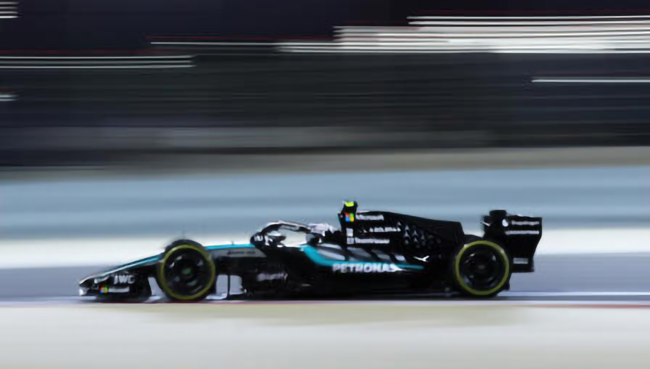 Mercedes sorprende con los autos más rápidos - alchilepoblano.com/mercedes-sorpr…