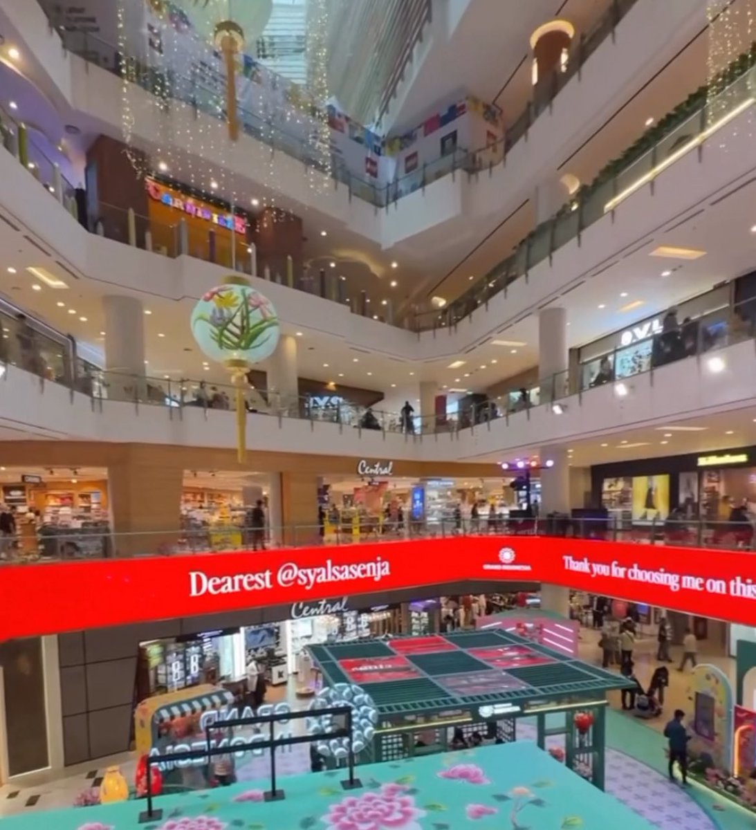 林莎莎 Salsa Senja tweet media