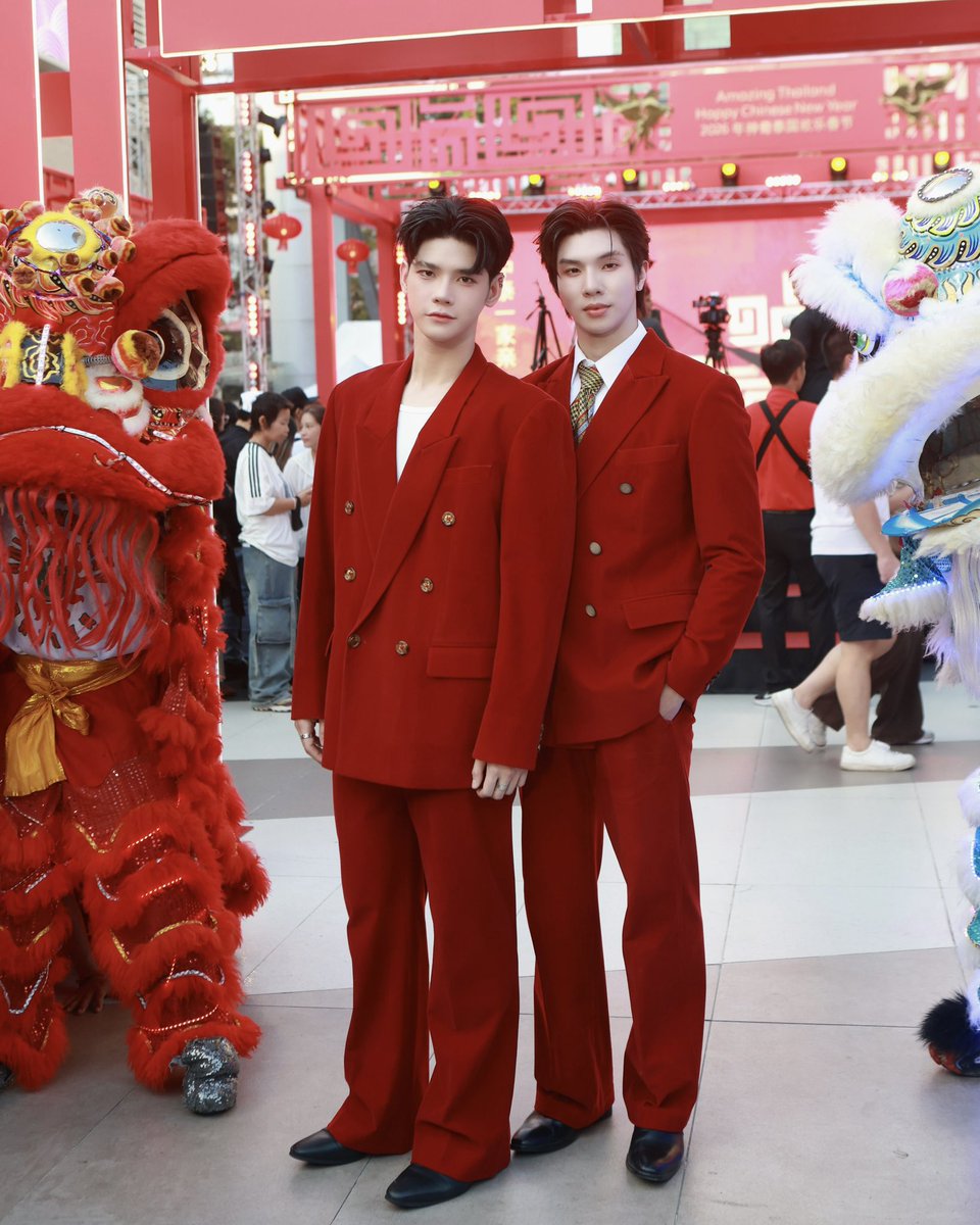 KongthupsArtist's tweet image. Longlee - Arm at SIAM PARAGON A PROSPEROUS CHINESE NEW YEAR 202 🧧✨️

#SiamParagonCNY2026
#SiamParagonCNY2026xLongArm
#longarm #longlee #armchaiyapat
#KongThupsArtist 
#KongThupsArtistsSchedule