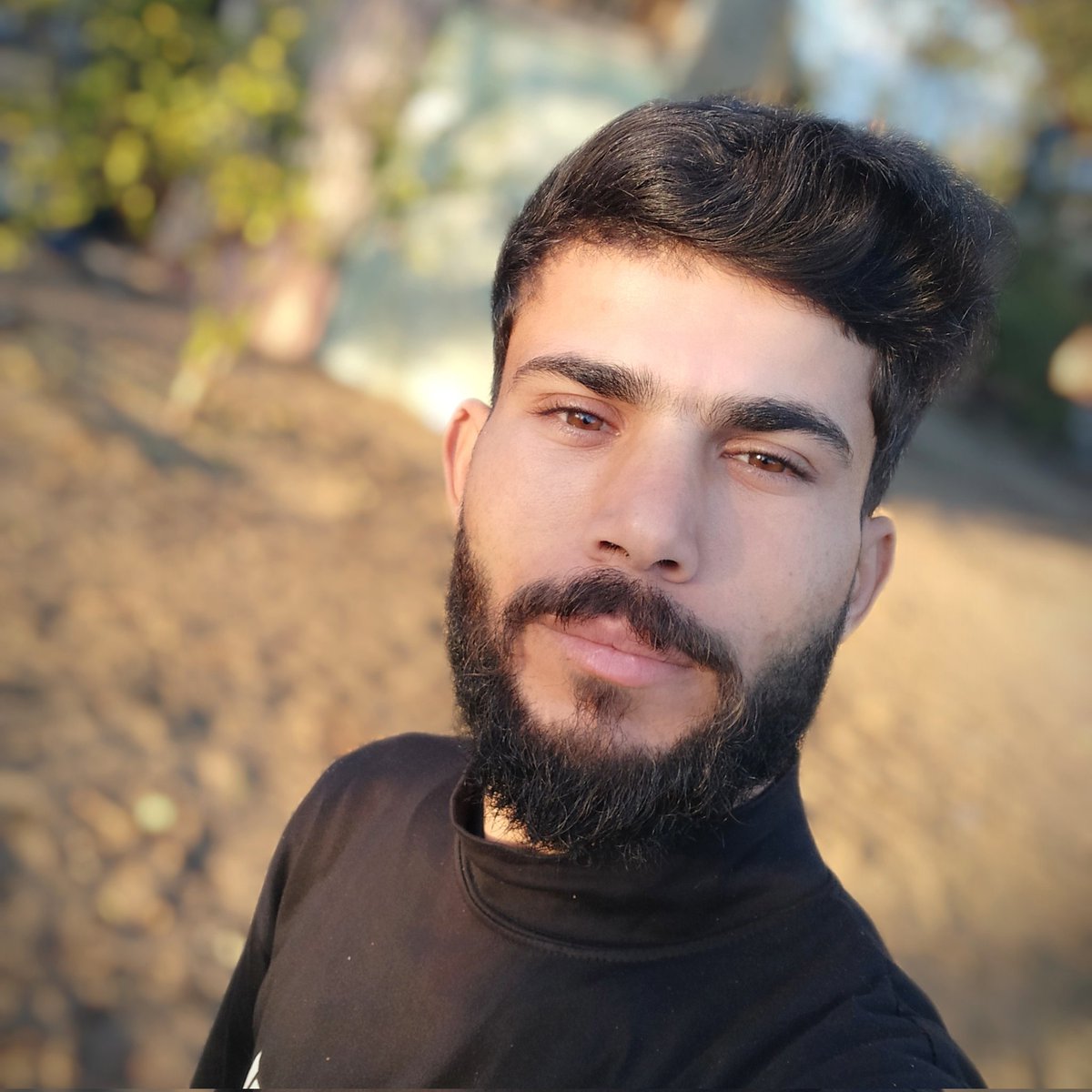 esmael19951's tweet photo. ليَغلِبنَّ لُطفُهُ خَوفِي !
#صورة_ملف_شخصي_جديدة https://t.co/mZVT26MGJq