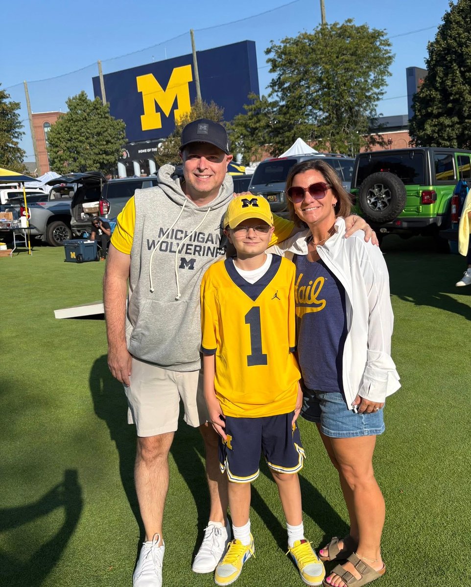 Laura Finn tweet media