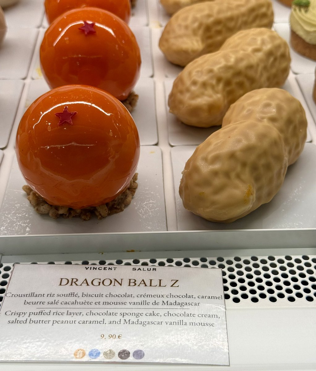 cliffeur's tweet photo. Sympa le trompe œil en forme de Dragon Ball 🤩😋 https://t.co/GqbGLhO0o6