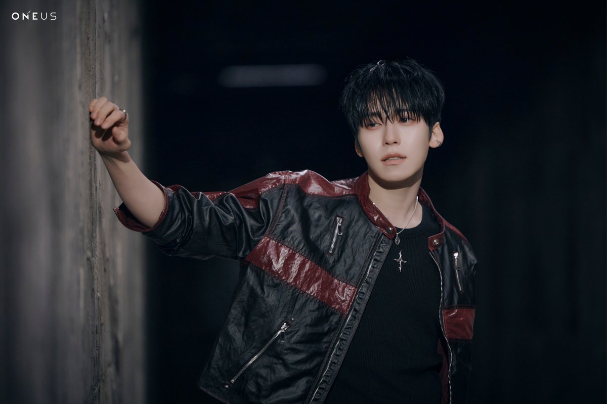 [ONEUS MAGAZINE] 
'Grenade' MV BEHIND
#원어스 #건희