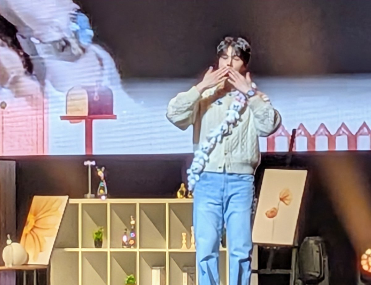 ドンウクさん、落ち着いてるのに面白いよね🤭✨ウクドンタスキ姿も格好いい😆どんどん流れるお見送りやったけど、あんだけの人数やもんね。背、高かった。
ご挨拶できた皆さま、ありがとうございました。またお会いできるのを楽しみにしております♥
もうちょい投稿しながら噛み締めよう
#イ・ドンウク