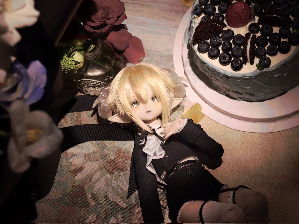 SET_XSHIVER's tweet photo. 小孩过生日中 https://t.co/a4pDvzA2vD
