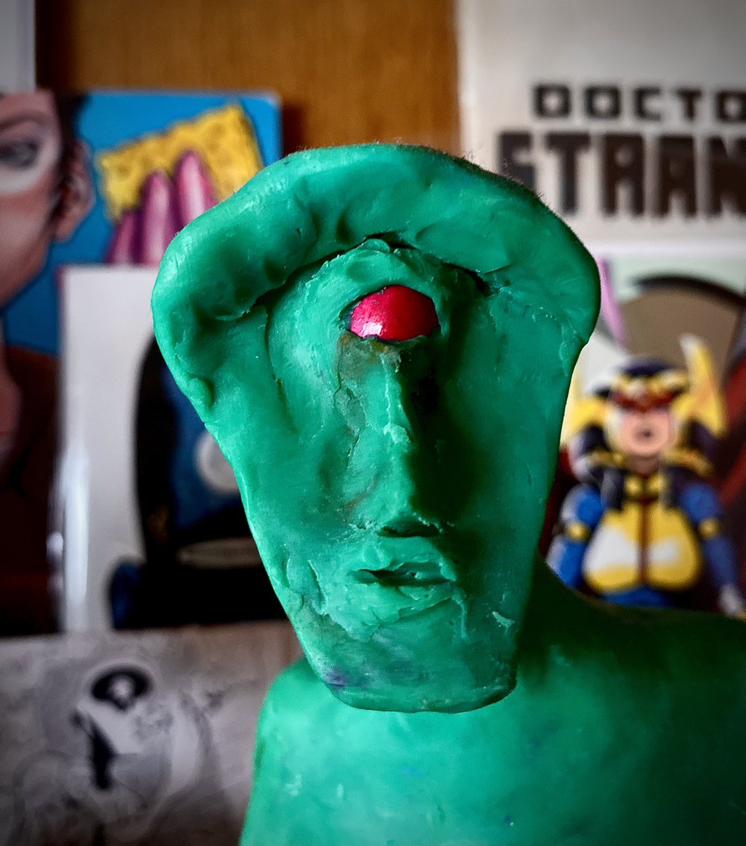 javiercaster's tweet photo. This Charming Man #absolutemartianmanhunter https://t.co/x6ZVGn1SnH