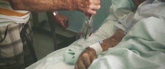 رِهـام tweet media