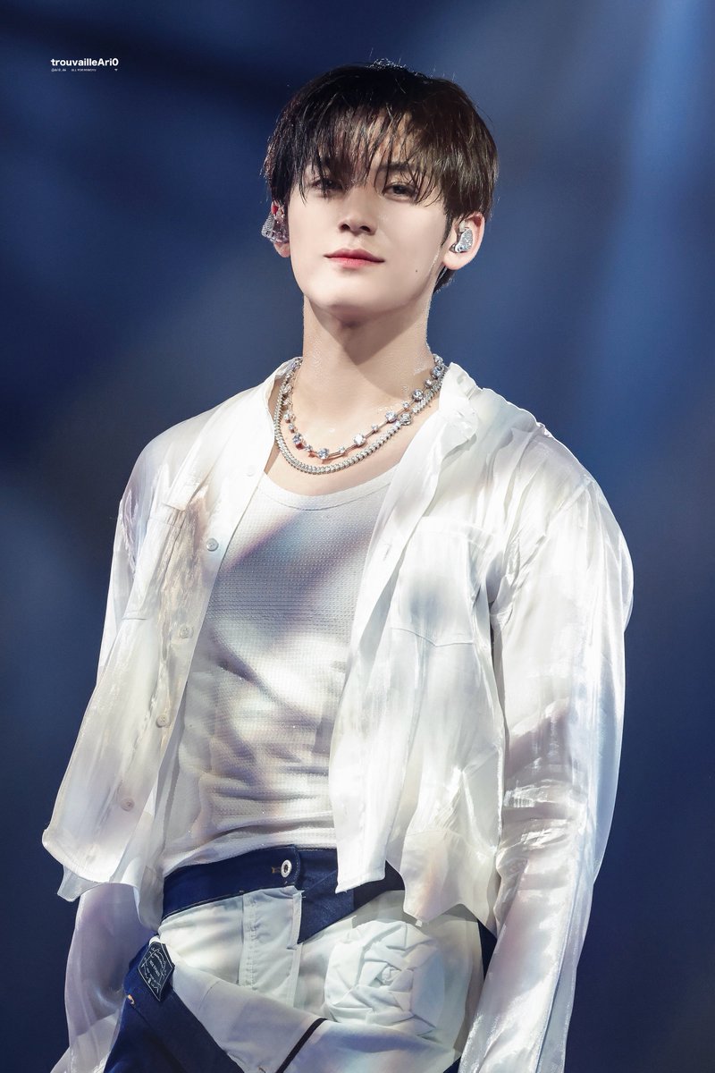 Ari0_46's tweet photo. 260213

다시 시작처럼✨🤍

#민규 #MINGYU #ミンギュ
#세븐틴 #SEVENTEEN   
@pledis_17 https://t.co/zLMOjmWRH5