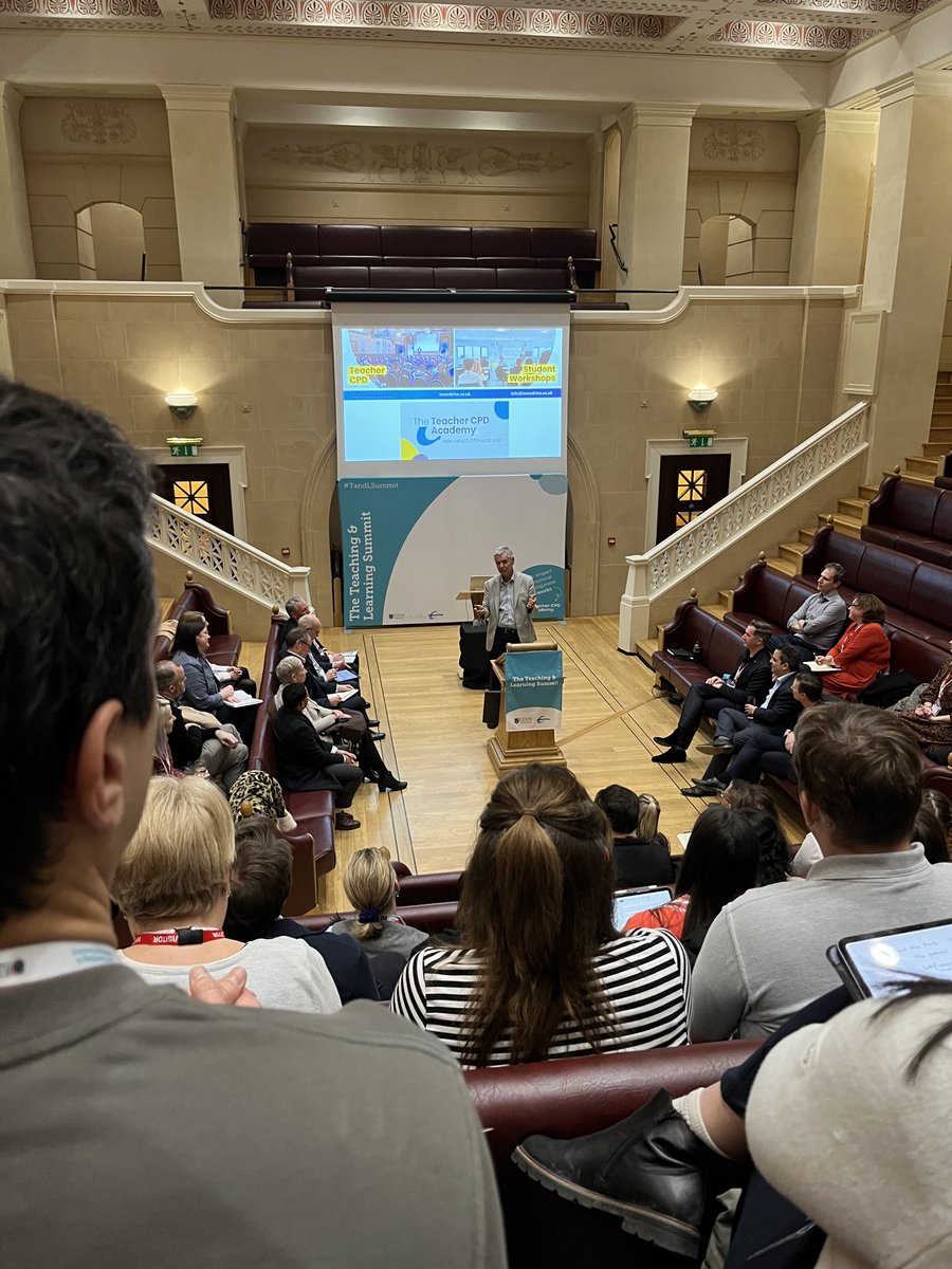 Tim Manson tweet media