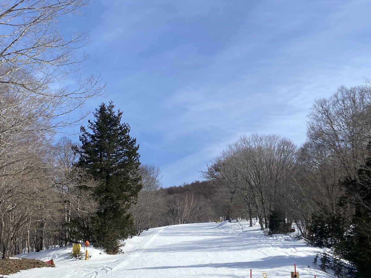 snow_monkey1440's tweet photo. 2025-2026シーズン18日目🎿
ホーム10日目❄️

いい天気☀️＆暑かった💦
まだトップシーズンなので、もう少し寒くていいです😂 https://t.co/uWxAz4t1yr
