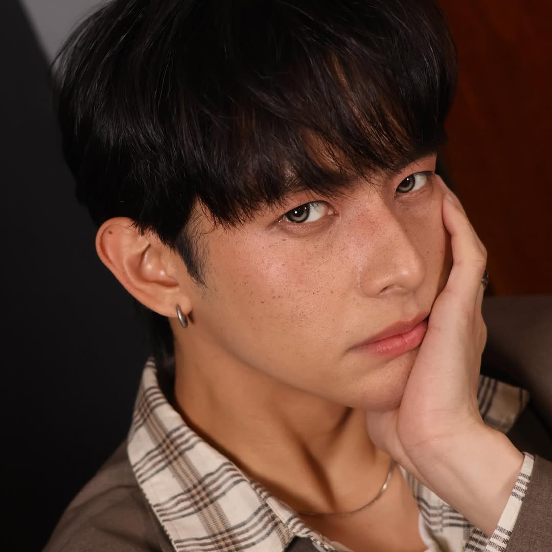 justin with freckles 🫶

© Mac Igarta IG

<a href="/SB19Official/">SB19 Official</a> #SB19
<a href="/justintdedios/">justin</a> #SB19_JUSTIN