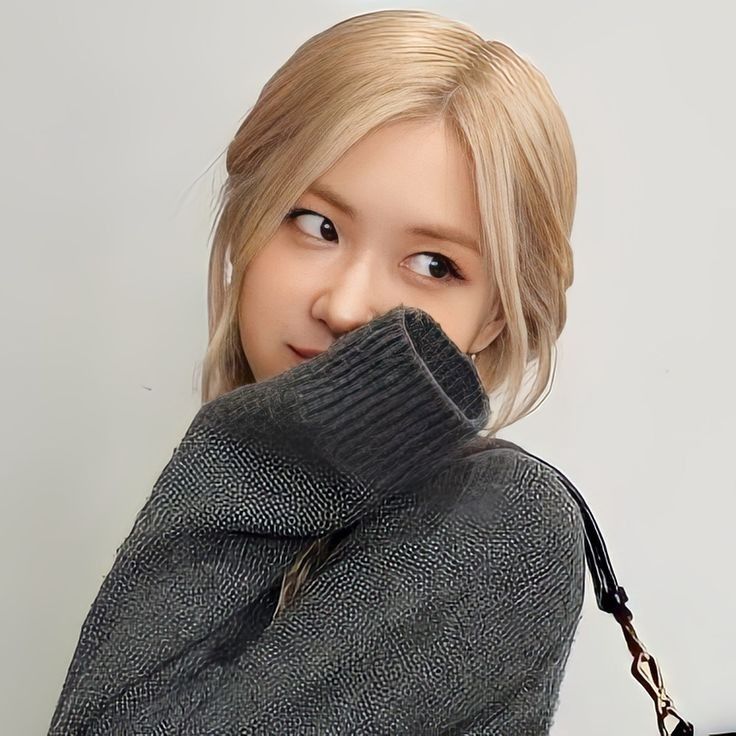 Theia. (rest) tweet media