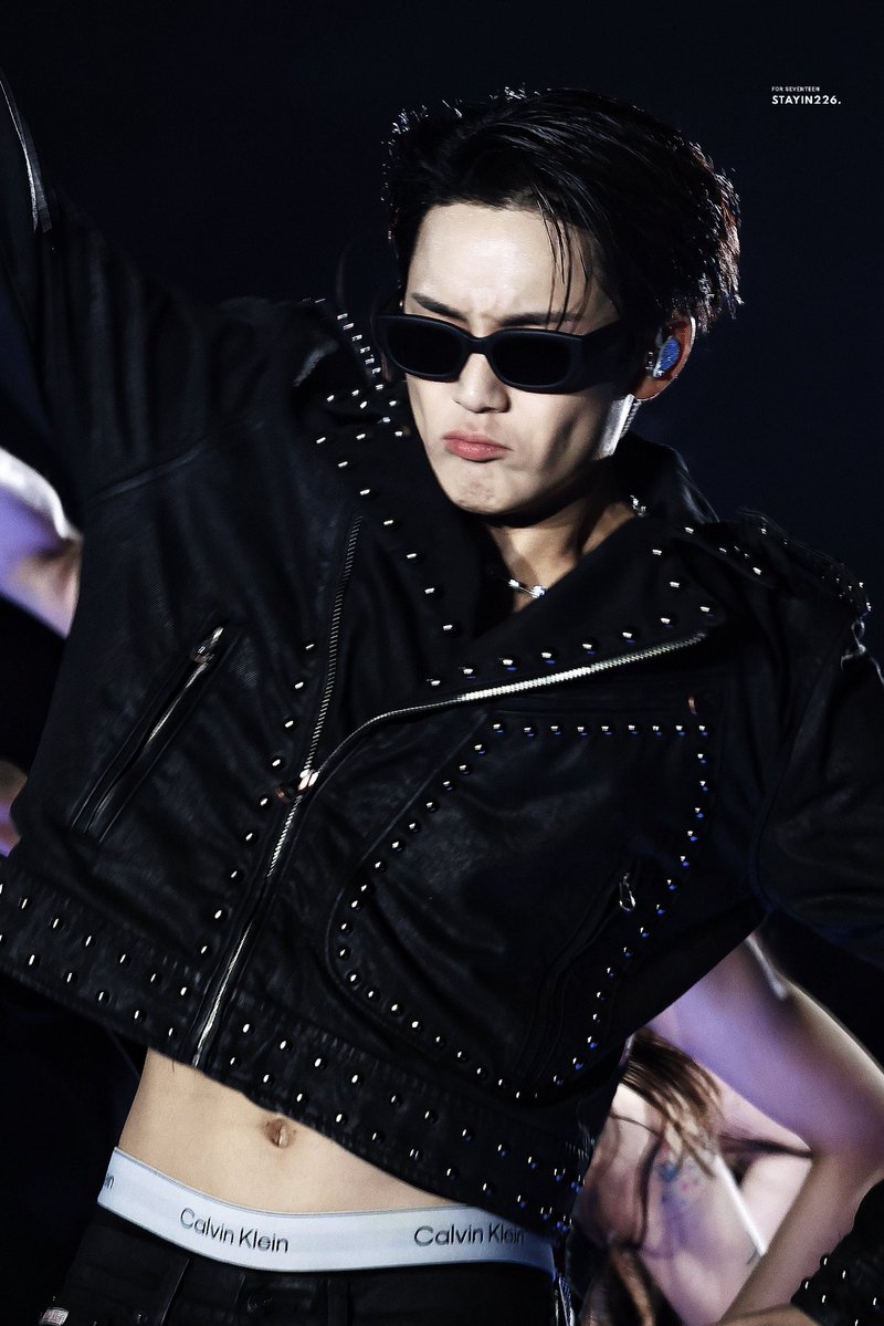 stayin226's tweet image. 260214 CxM [DOUBLE UP] LIVE PARTY in BUSAN D2

𝕾𝖍𝖆𝖐𝖊 𝖎𝖙 𝖔𝖋𝖋.

#MINGYU #민규 #김민규 #ミンギュ
#SEVENTEEN #세븐틴 @pledis_17