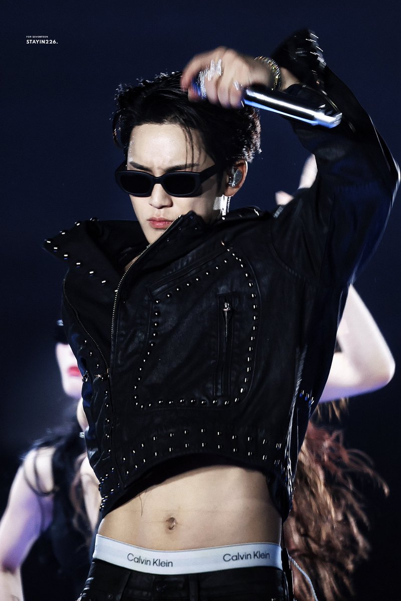 stayin226's tweet image. 260214 CxM [DOUBLE UP] LIVE PARTY in BUSAN D2

𝕾𝖍𝖆𝖐𝖊 𝖎𝖙 𝖔𝖋𝖋.

#MINGYU #민규 #김민규 #ミンギュ
#SEVENTEEN #세븐틴 @pledis_17