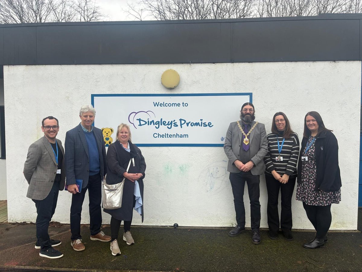 Dingley's tweet photo. We were delighted to welcome Councillor Dr David Willingham to our Cheltenham centre on Thursday! Thank you for taking the time to visit and learn more about the impact of our centres! 

#InclusionMatters #SENDSupport #EarlyYearsEducation #CommunityPartnerships #Cheltenham https://t.co/G4iUfDkkLN