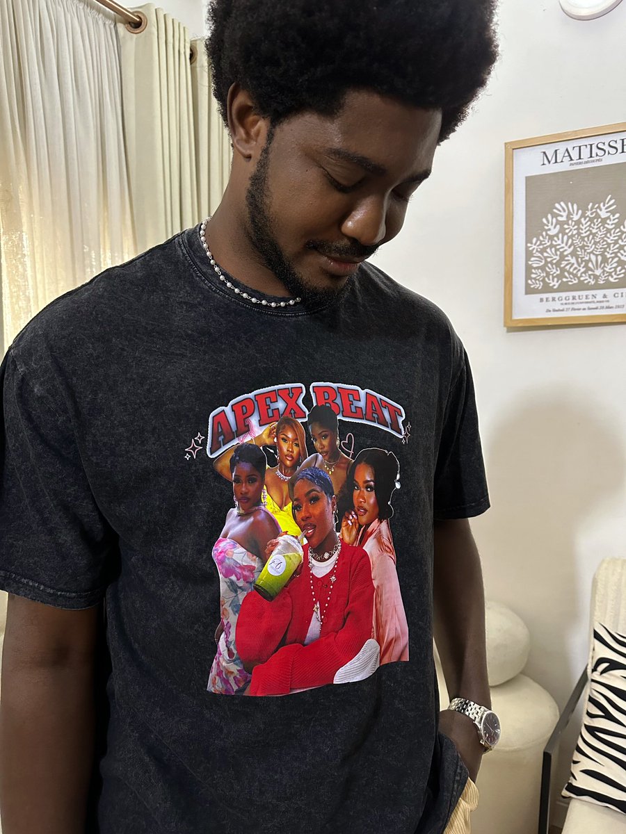 thebolamontana's tweet image. Your gf is so pretty, you wear her face and initials everywhere 🥹