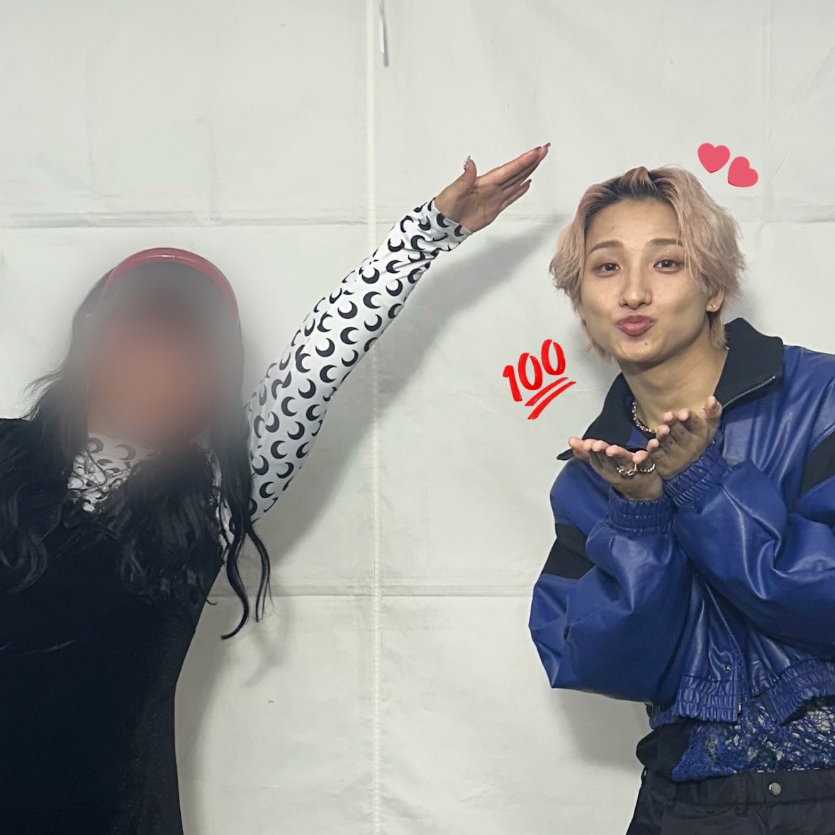 にょん tweet media