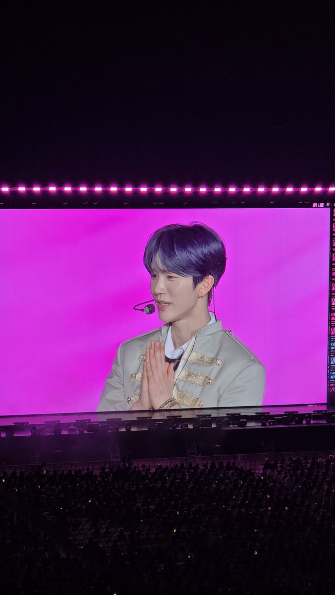 คิดถึงแจฮีม้ากกกกกก หล่อสุดๆผมสีนี้ชอบมากเลยหนุ่มตี๋ของจั้นนน
#NCTWISH #JAEHEE #재희
#SMTOWNLIVE2025_26_BANGKOK