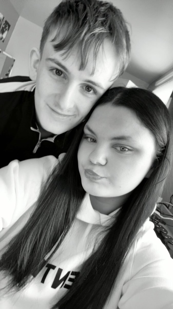 𝑪𝒉𝒆𝒚 𝒇𝒍𝒂𝒏𝒏𝒊𝒈𝒂𝒏 tweet media