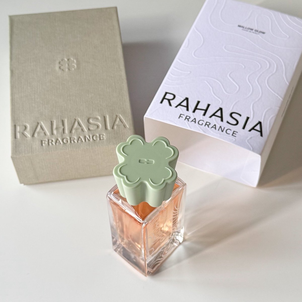 KOK BISA SIH PARFUM SATU INI WANGINYA SEENAK ITUU?!🥹🤍

Manisnya marshmallow, creamy, fruity… tapi tetep elegant?! Fix ini wajib banget kalian cobaaa kalau pecinta wangi manisss💗