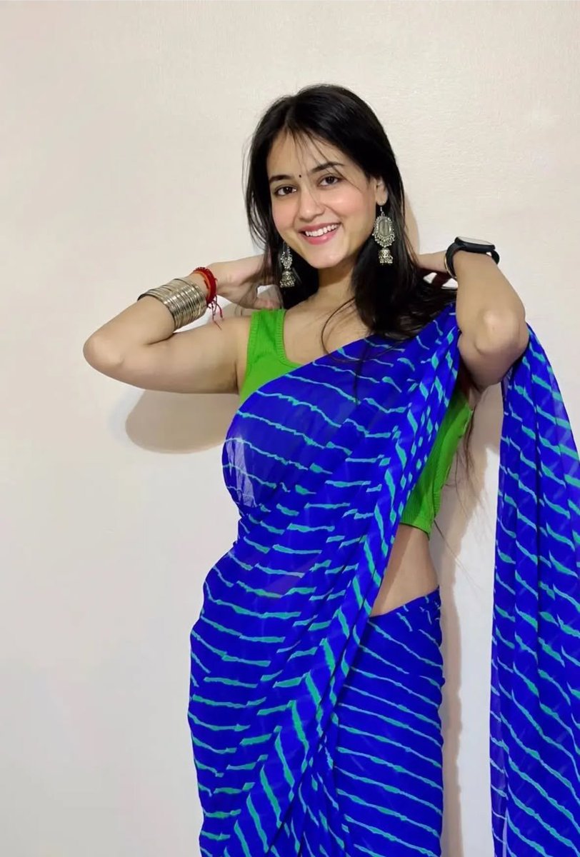 Good evening x family 
Stay connected ❤️‍🩹 be happy