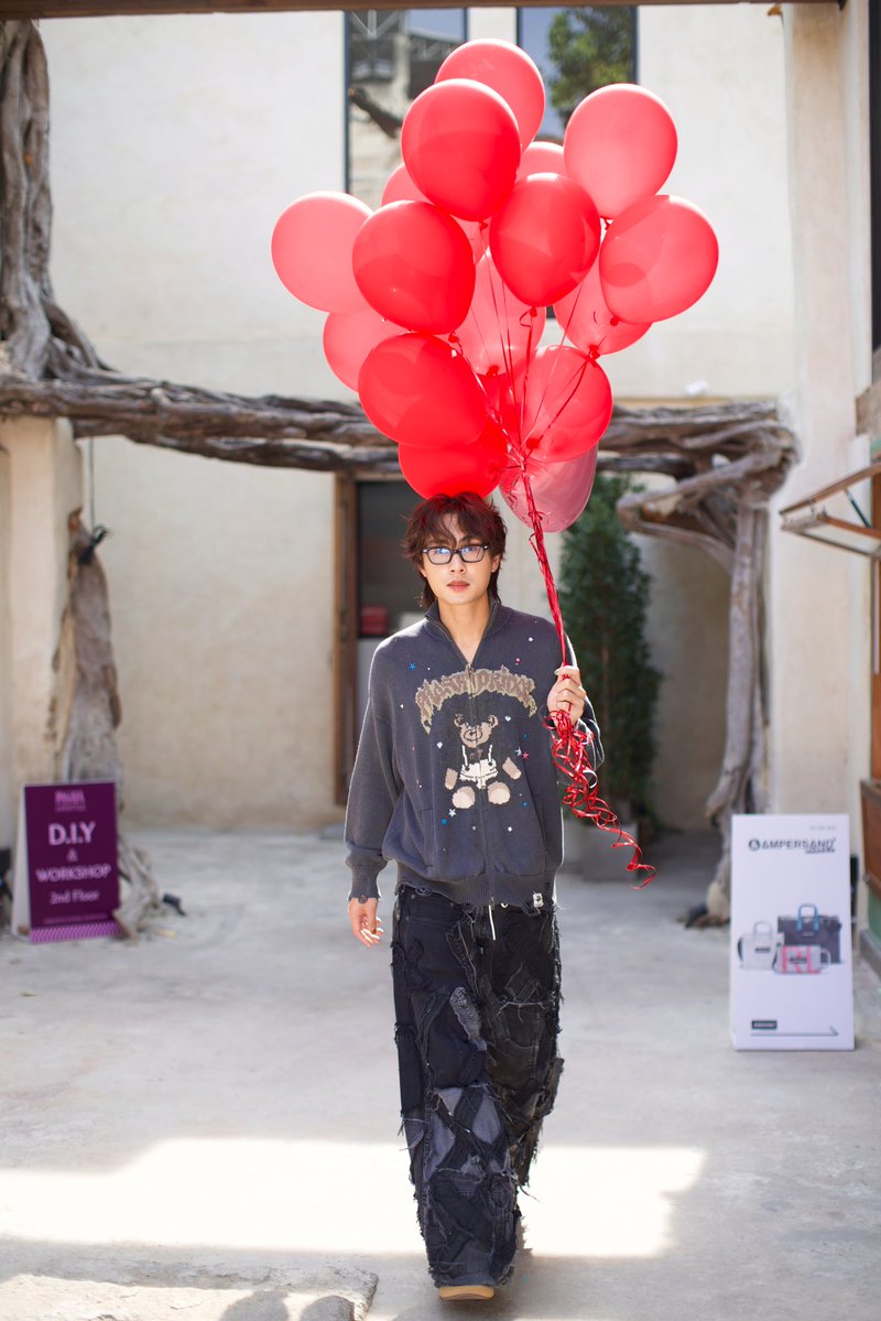 Happy Valentine’s day nakub ผมขอให้ทุกคนเจอกับความรักที่ดีนะคับ ขอให้สมหวังทุกปรารถนา และที่สำคัญอย่าลืมรักตัวเองนะ จากไดร์ม่อน/DMY 14/02/26 #diamondnrk_