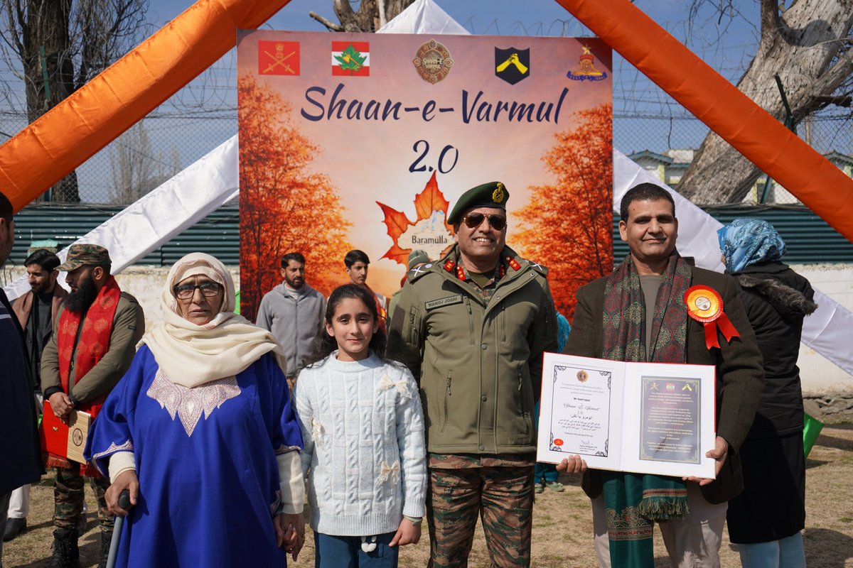 Shaan-e-Varmul 2.0 celebrated excellence, service &amp; community spirit at Thimayya Hall, Baramulla—honouring local heroes across diverse fields.
#ShaanEVarmul2.0 #baramulla  #chinarcorps
#daggerdivision
#baramullabrigade
#indianarmyday