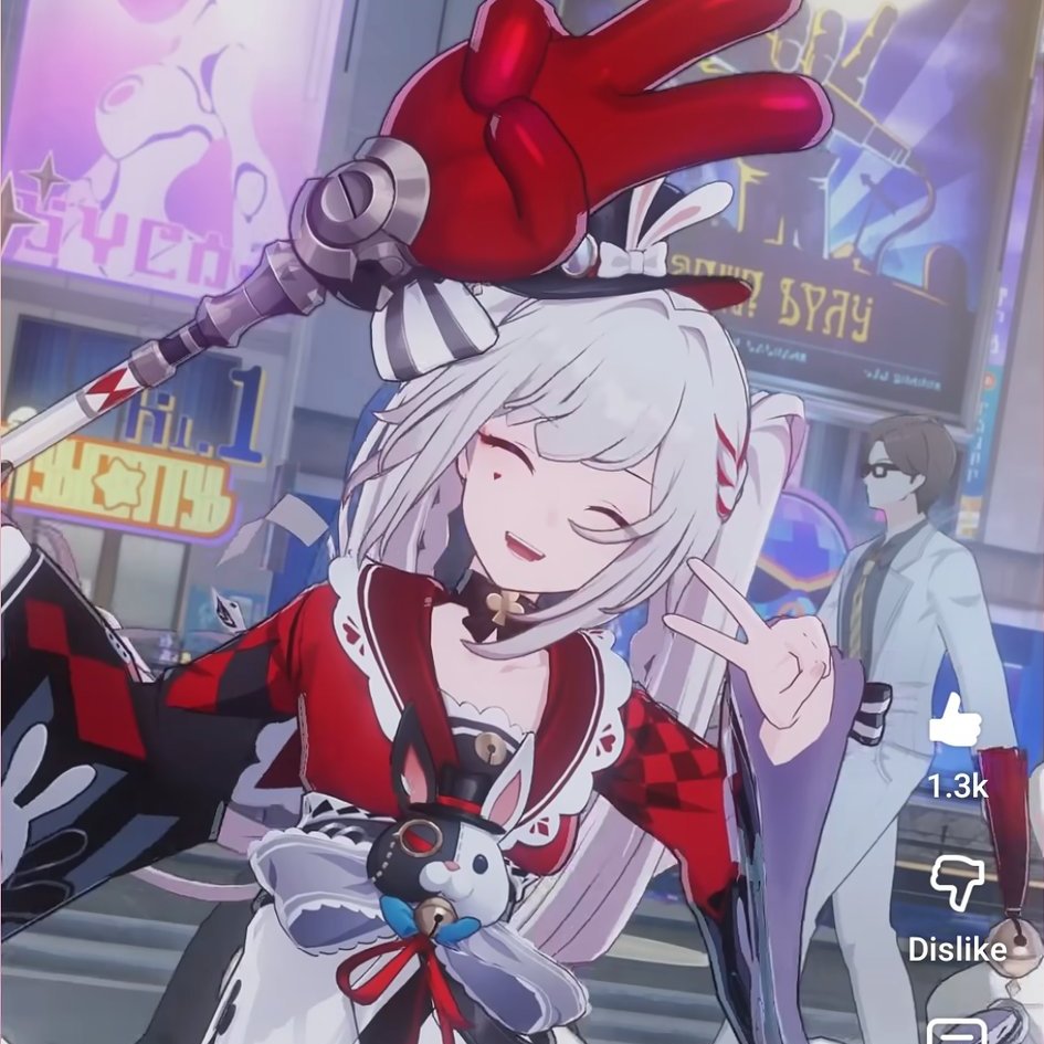 Looking for a woman to have this kind of relationship.

Requirement:

-accept that Sparkle won't ever go away in my life
-yapper
-accept my gambling adduction

Dm if interested or if you want to send me jades for Sparxie E6