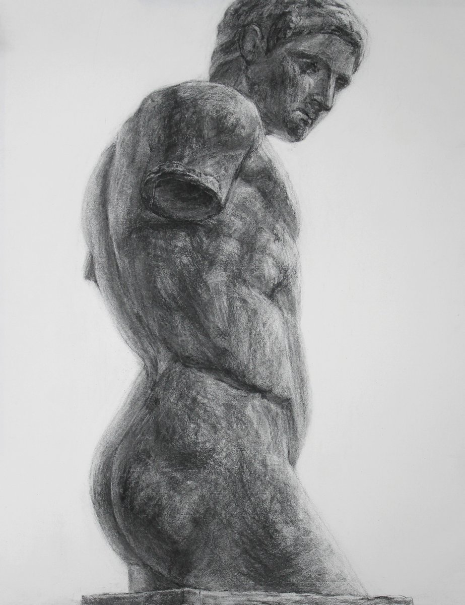 受験コースの作品です。円盤が描けてこそみたいなところはありますよね。それだけ捉えるのは難しいのだと思います。部分的な見方では絶対に描けないと思います。