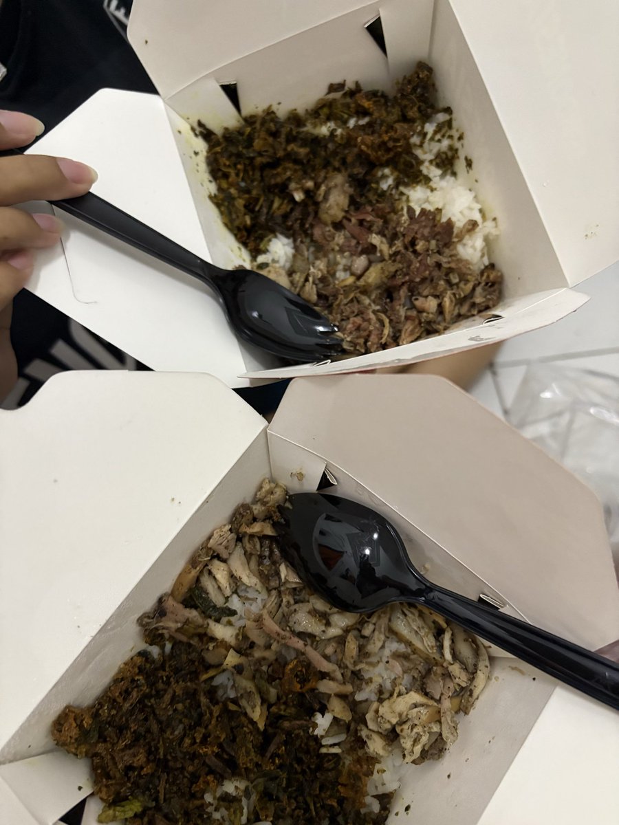 twigkle's tweet photo. @raniismee SEINDONESIA!!!!! 2HARI UDH 6BOX anjimmmmm gilak ketagihan?!!!! https://t.co/p2fe0hEtbp