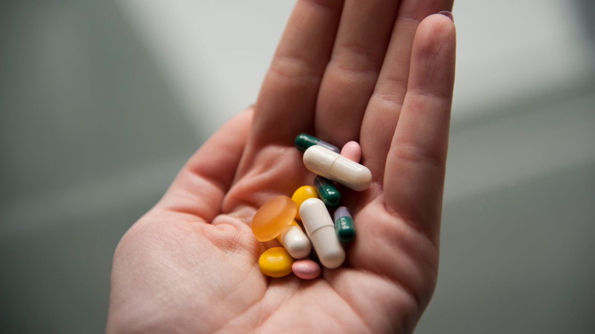 El <a href="/NICEComms/">NICE</a> aconseja reducir el uso de determinados fármacos para controlar el dolor provocado por la #artrosis vía <a href="/abc_es/">ABC.es</a> 

abc.es/salud/enfermed…