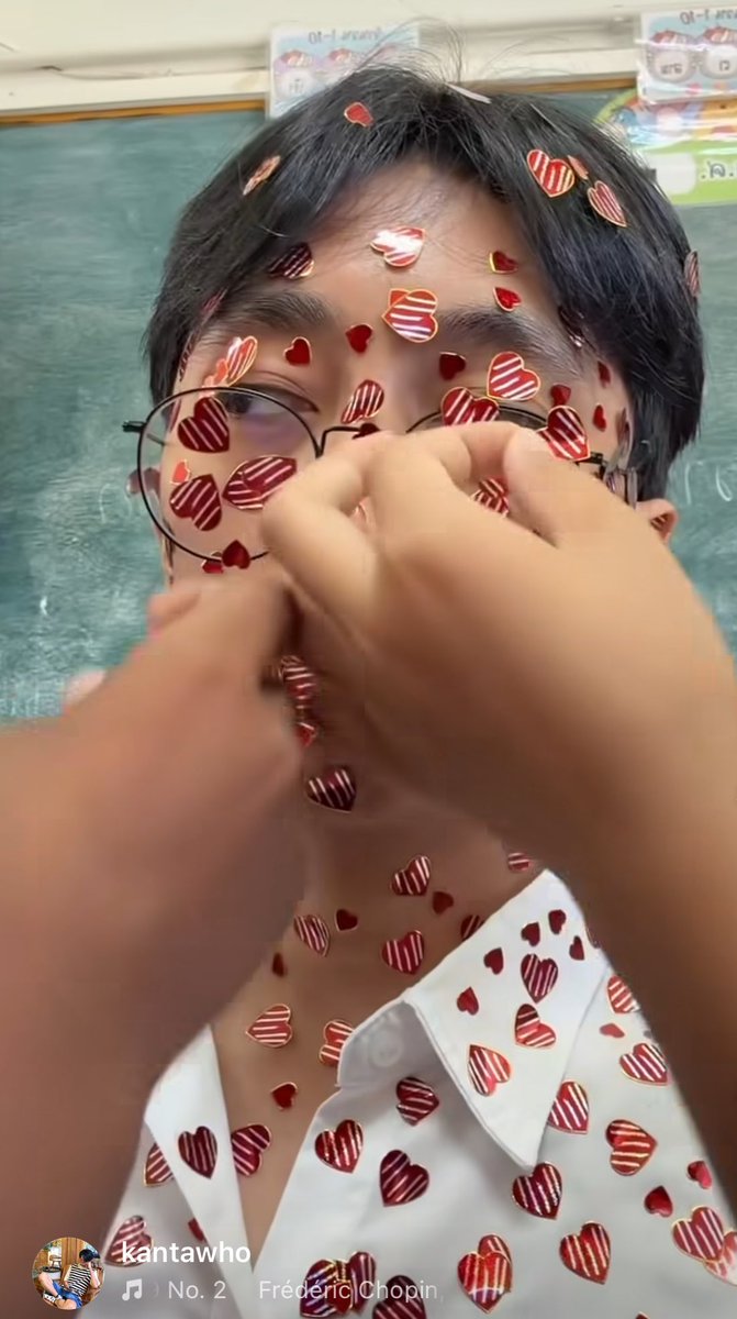 ครูตะวัน :
555555 เด็กติดให้ไม่หยุด ติดยันตา555555555