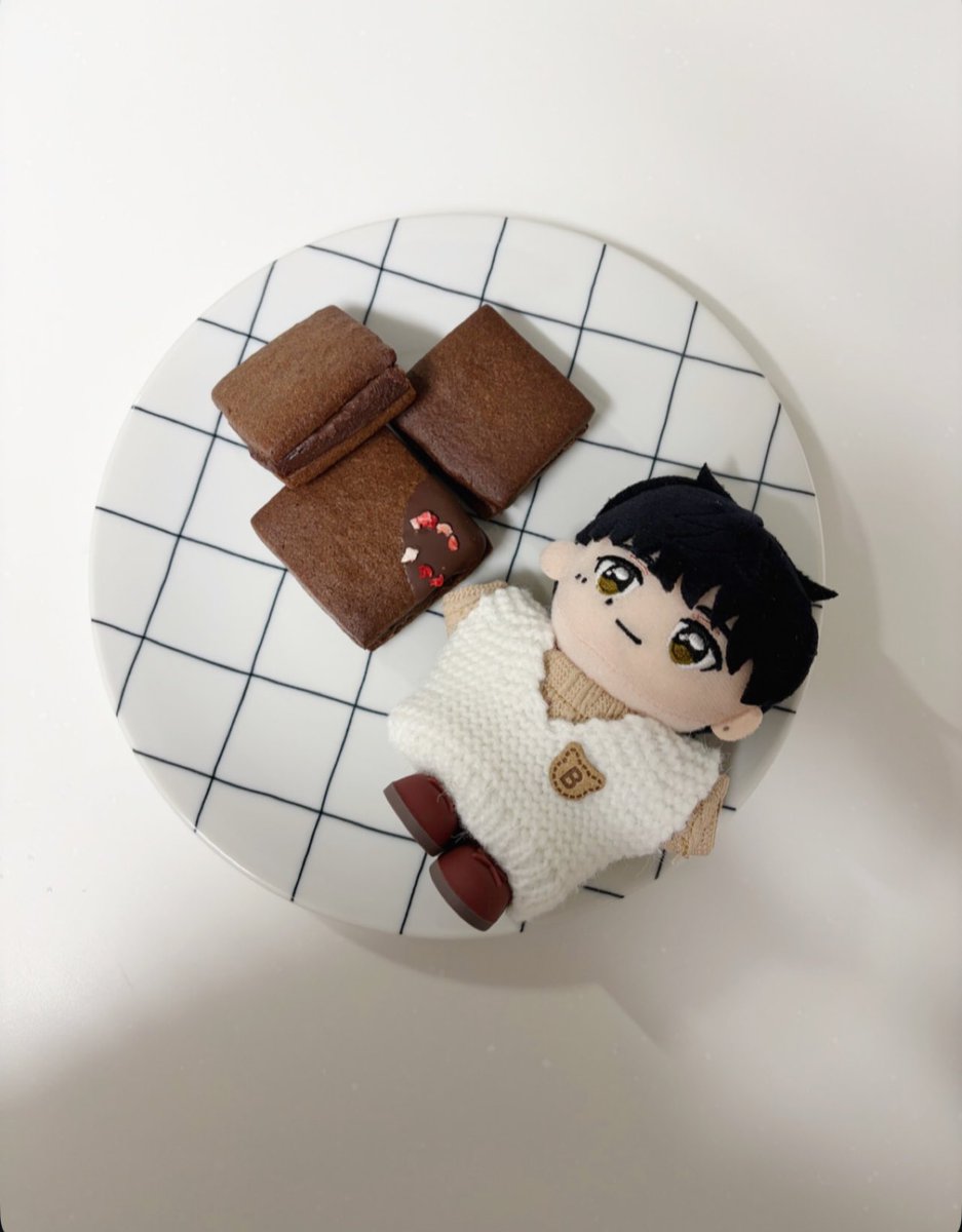 𝗄𝗂𝗇𝖺 tweet media