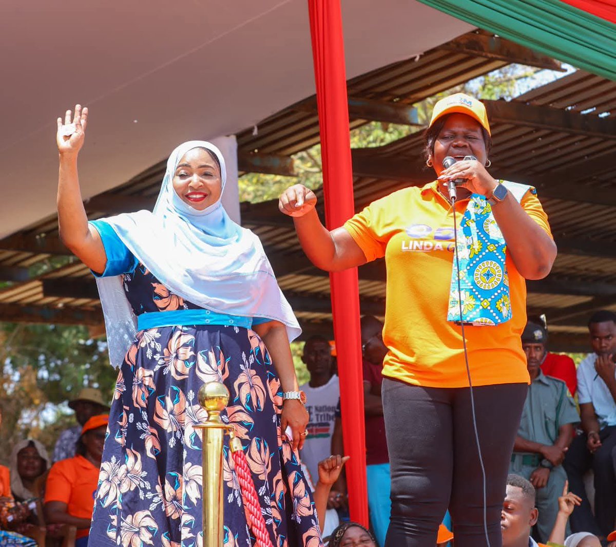 gladyswanga's tweet photo. Great to join MP for Likoni Mishi Mboko today as we issued bursary cheques to students across Likoni Constituency.

This year, over 12,000 students received support covering local and upcountry schools, tertiary institutions, TVETs, and nearly 400 Persons Living with Disabilities.

Wonderful to see the community come out and the warm reception from our people.