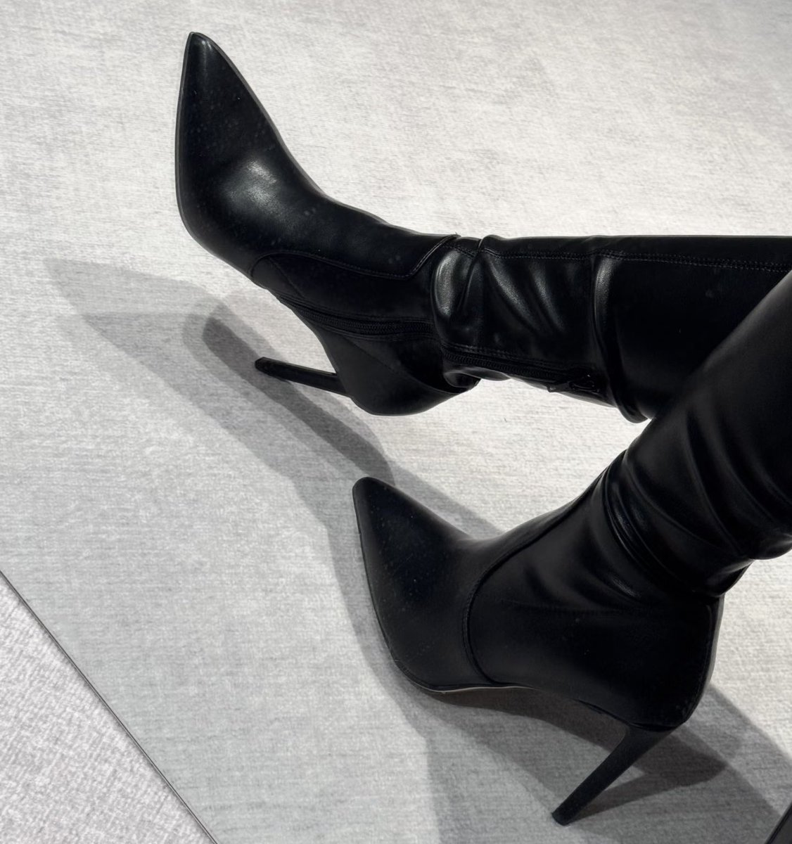 Boots8524's tweet image. #ブーツフェチ 
#ブーツ
#女王様
#长靴