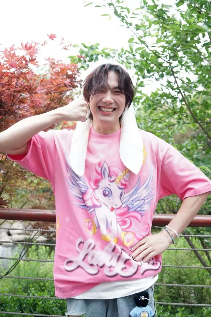 It was you that showed me how much you can love and adore another human being without even meeting them. I love you every day more than I did yesterday and pray that all your wishes come true💗

VALENTINE DAY WITH BIU
#BuildStoleMyHeart
<a href="/JakeB4rever/">BIU.</a>