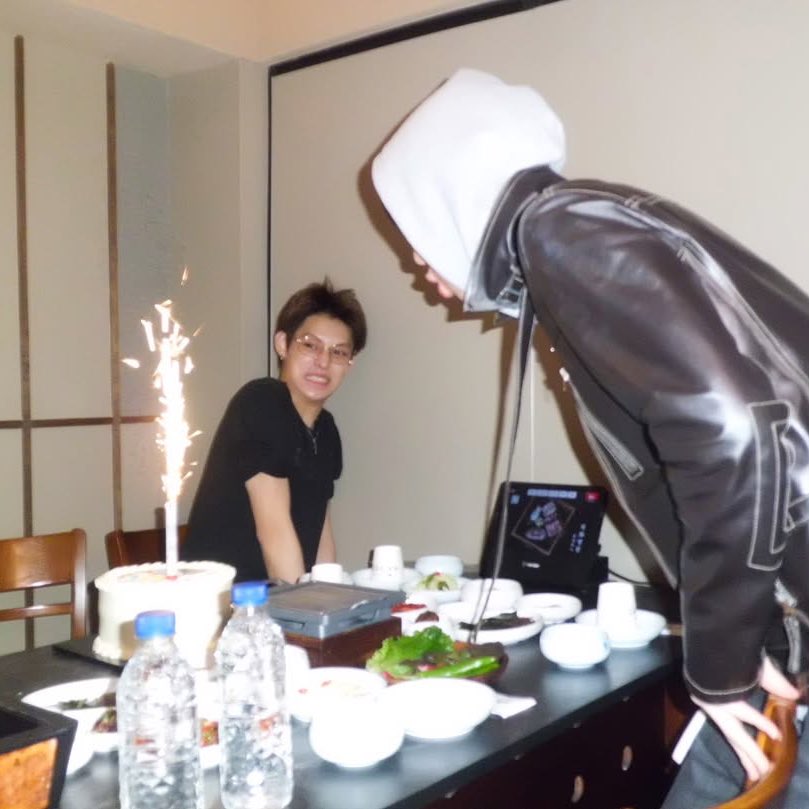 sohijapko's tweet image. one thing about cortis is that their bday cakes are always on fire