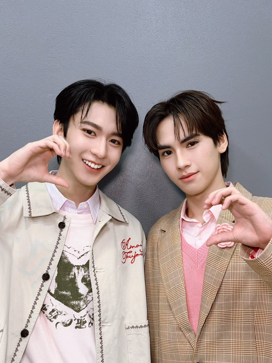 วาเลนไทน์วันนี้น่ารักจังง่ะ 🥹🫶🏻✨

RYUPAT AT ESPLANADE RATCHADA
#RYUJINPATJIxEsplanade