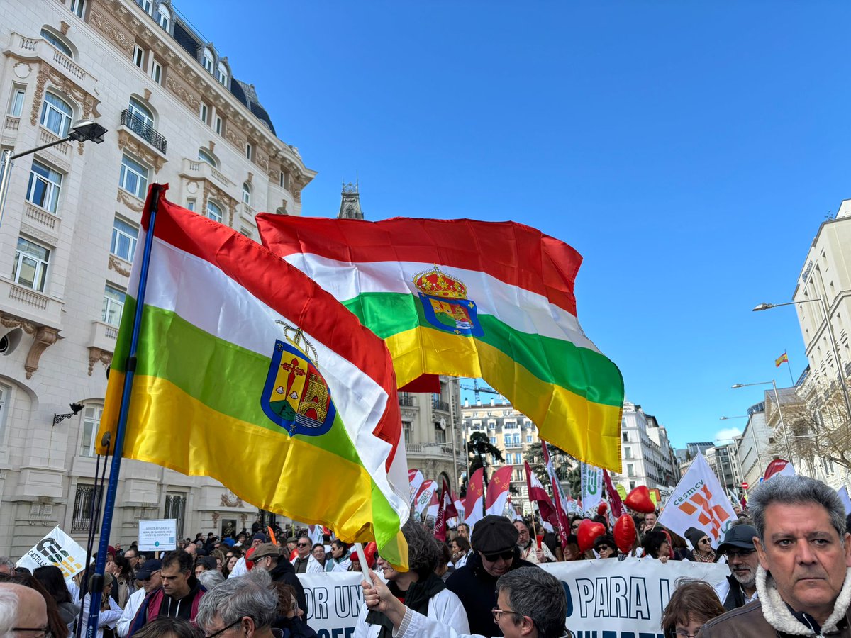 Sindicato Médico de La Rioja tweet media