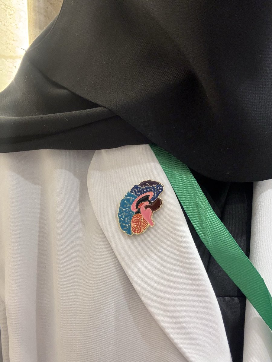 SKG04_'s tweet photo. ممتنة لكوني إحدى أعضاء فريق التنظيم  للجلسة الحوارية التي أُقيمت ما بين #Neurology_VS_Neurosurgery  بحضور د.أحمد لاري 🪡 و د.فوزي بابطين 🥼 في مستشفى قوى الأمن .

و أشكر كل من قام على هذا العمل و ساهم فيه 🙏🏻🧠

#NeuroWorld https://t.co/2Fb4fCf3bT