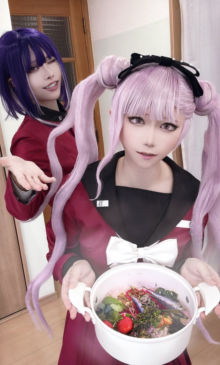 Cosplay.初出し過子ちゃん❣️お兄ちゃんと相談して色々入れてみたんだ！すごく甘くて美味しいお鍋になったよ！🍲