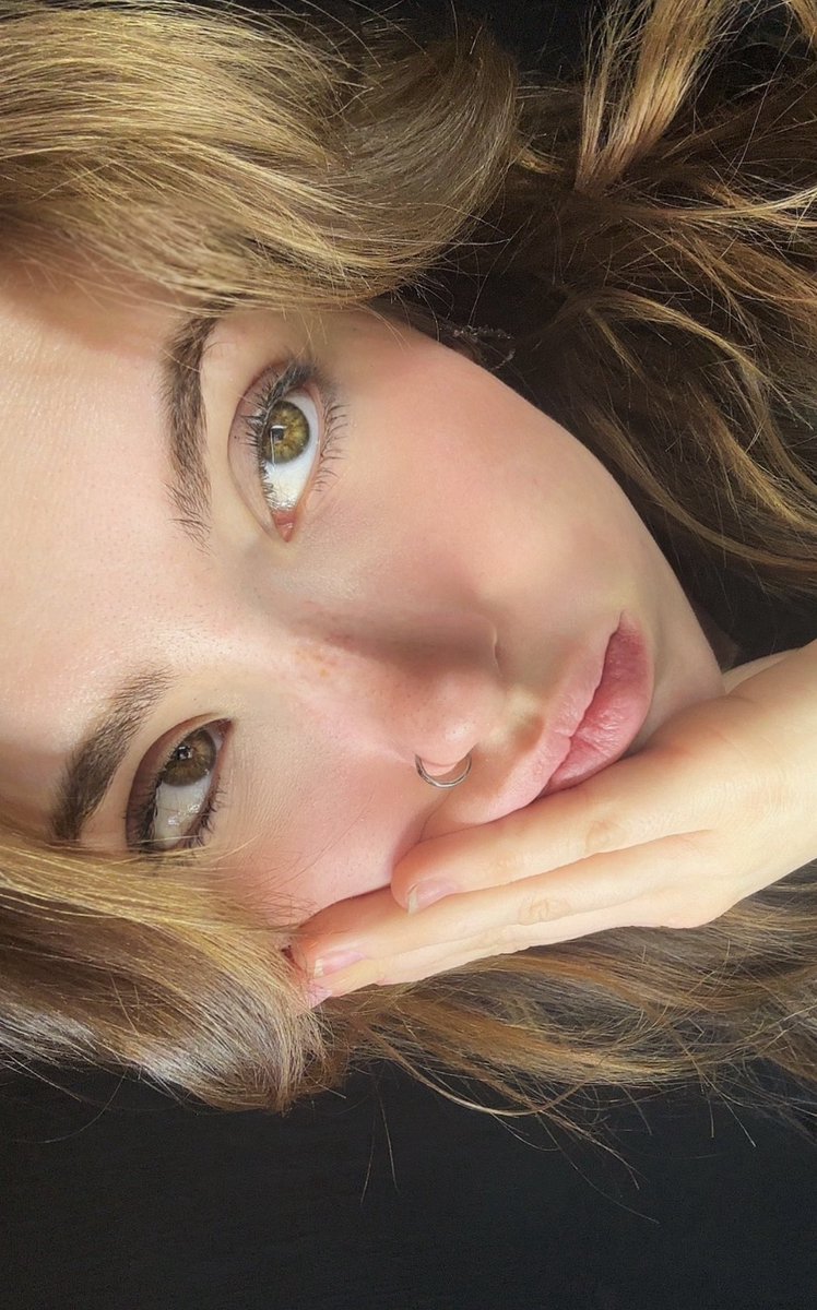 baciziplatan tweet media