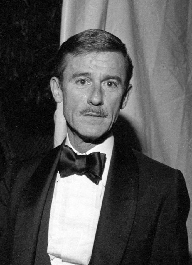 Out With Lanterns, Good Hunter tweet media