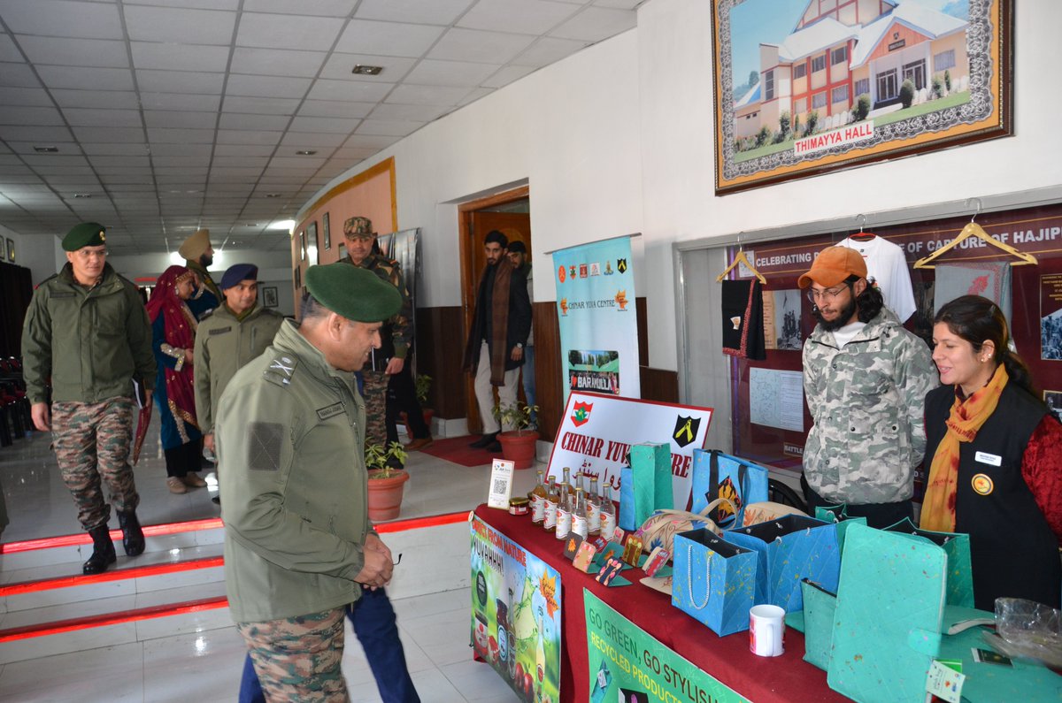 lovebaramulla's tweet photo. Shaan-e-Varmul 2.0 stood as a symbol of pride, inspiration & unity—motivating youth and strengthening community bonds.
#ShaanEVarmul2.0 #Baramulla #chinarcorps
#daggerdivision
#baramullabrigade
@adgpi @DCBaramulla https://t.co/oIU8A5srIc